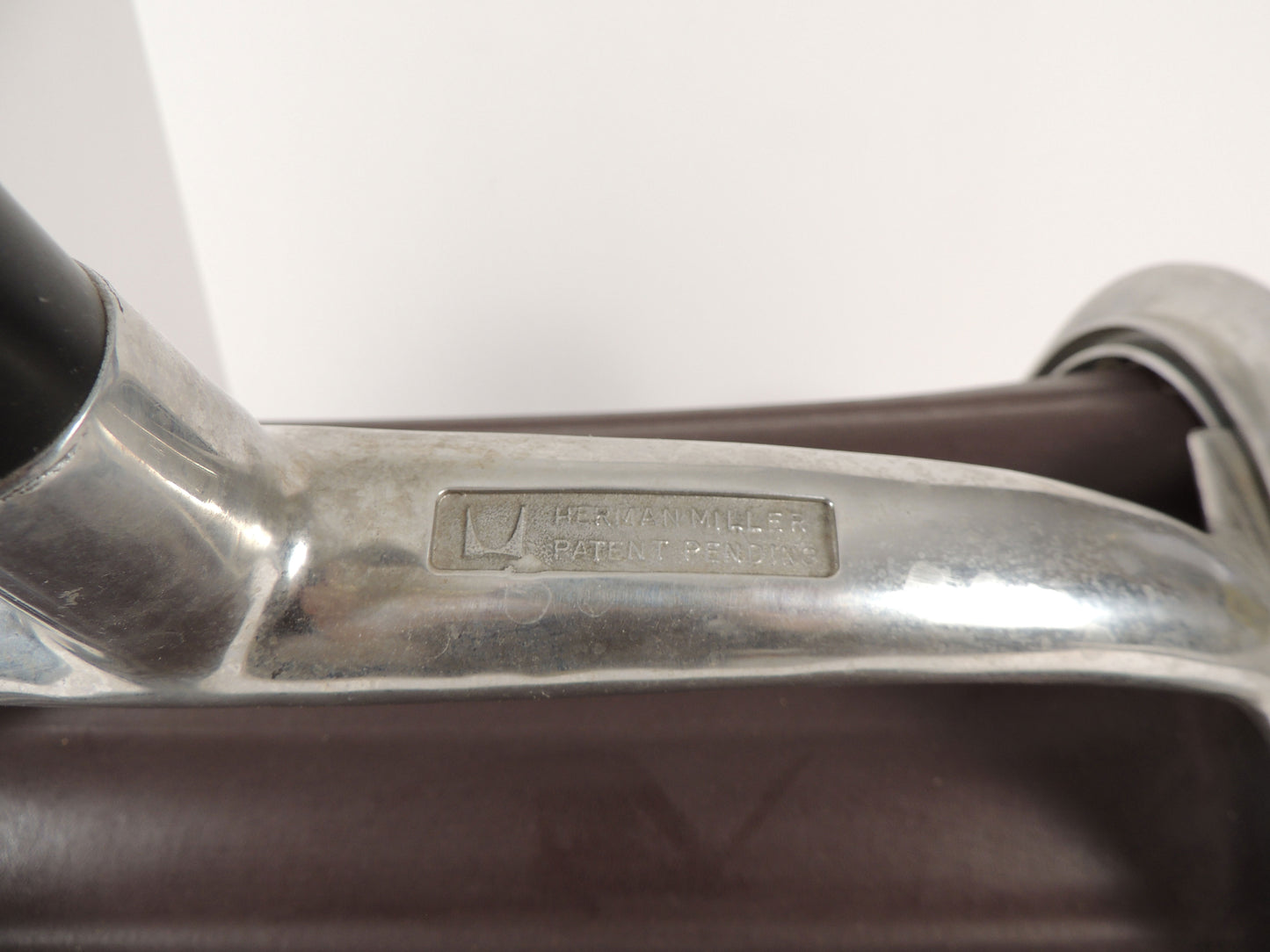 Original Vintage Eames for Herman Miller Aluminum Brown Vinyl Chair