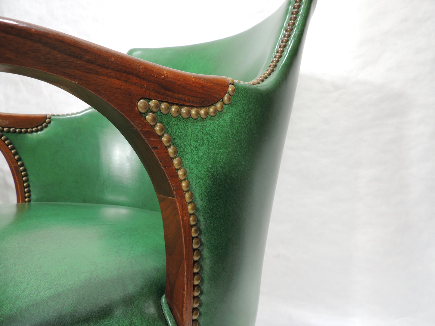 Vintage Green Vinyl Accent Armchair Solid wood Frame