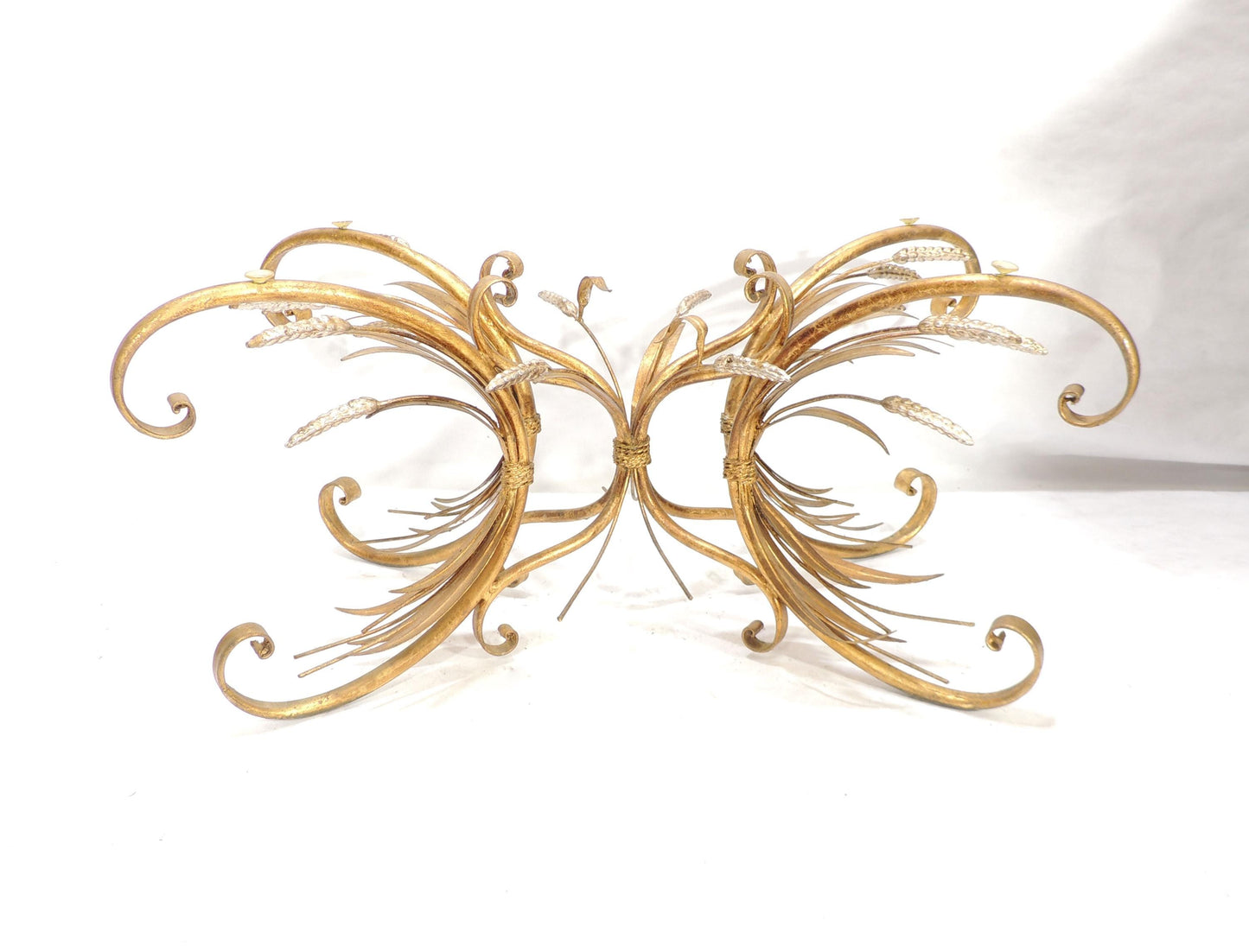 Modernist Era Hollywood Regency Wheat Metal Gilt Tole Oval Glass Coffee Table