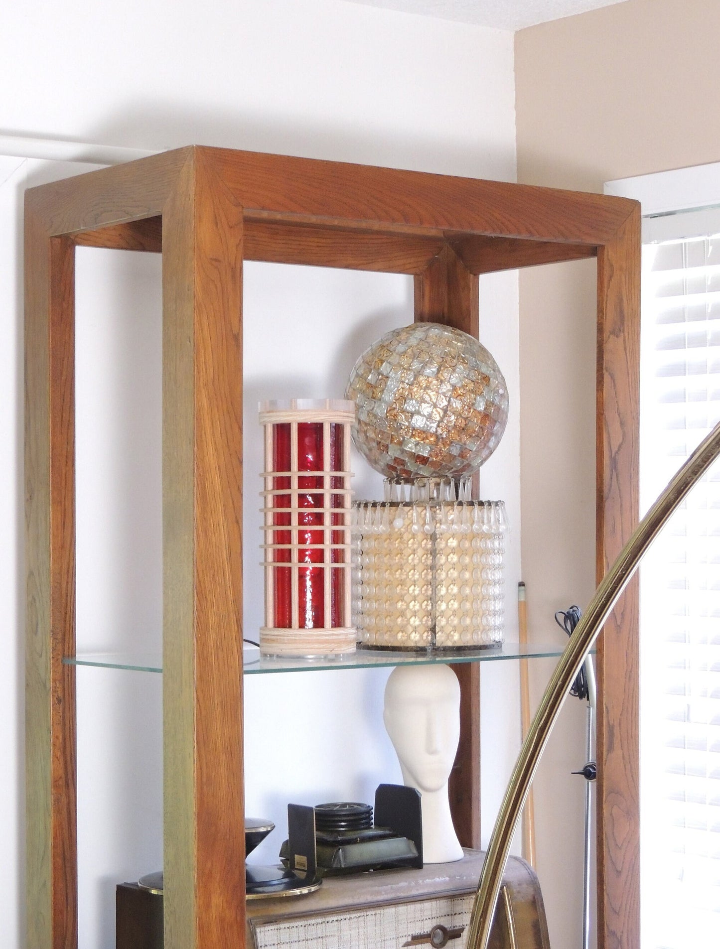 Unique Space Age-style Table Light 'Power Cell Red' Lucite Glass Futuristic Lamp