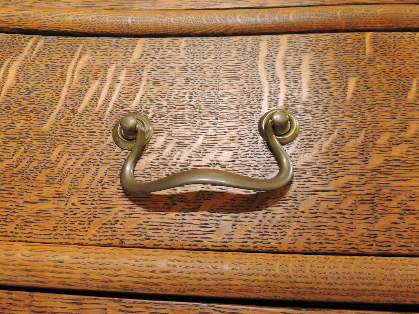 Rustic Antique Oak Finish Side Server Cabinet w Drawers and Door