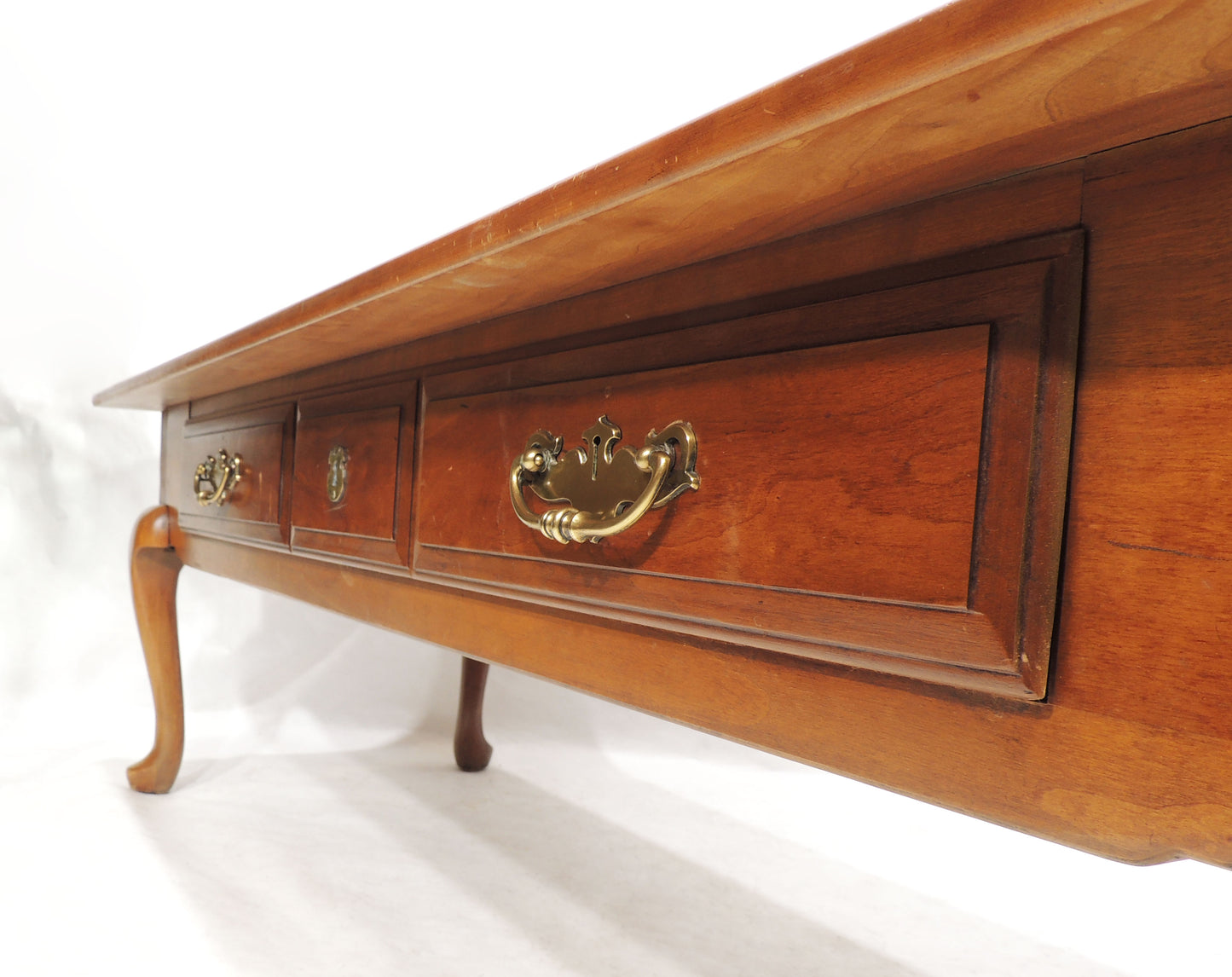 Vintage Thomasville Coffee Tea Table with Large drawer French Country Provincial Design