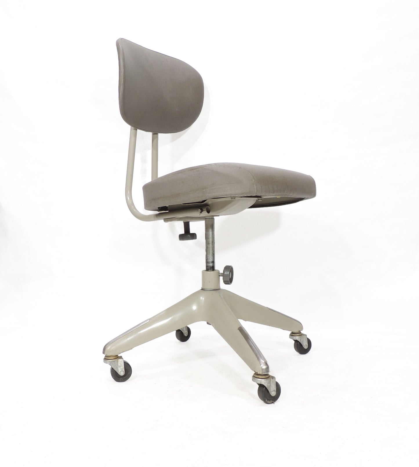 Original Okamura Industrial Adjustable Swivel Rolling Office Chair